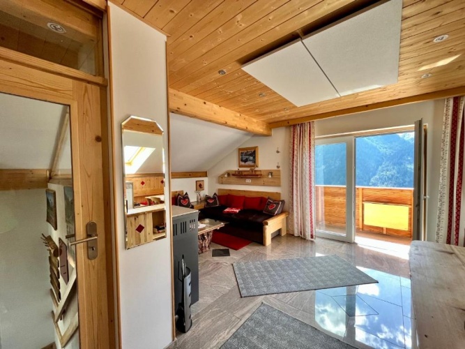 Apartment with mountain view