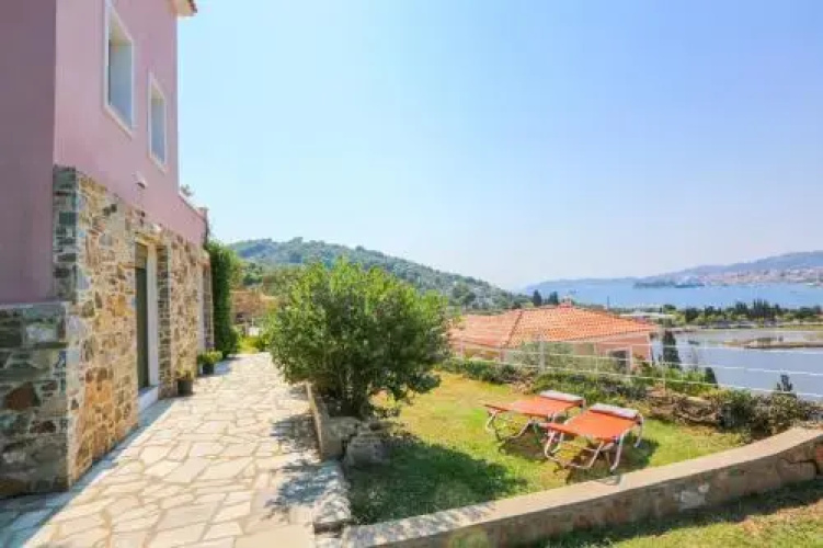 Saint George Villas & Apartments