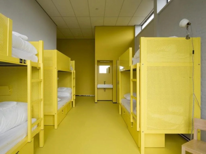WOW Hostel Amsterdam