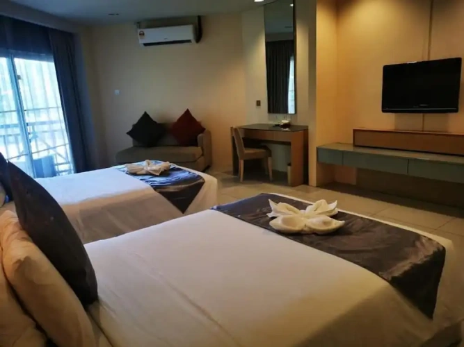 1 Bedroom Deluxe Twin room with sea view