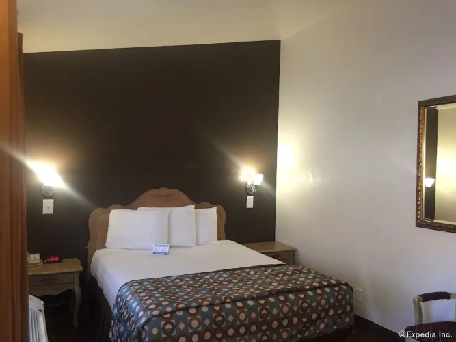 Quadruple Suite