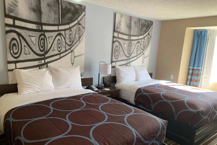 Super 8 by Wyndham Joliet