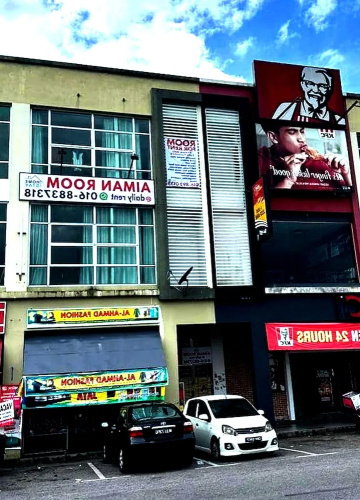 SPOT ON 90777 Aiman Room