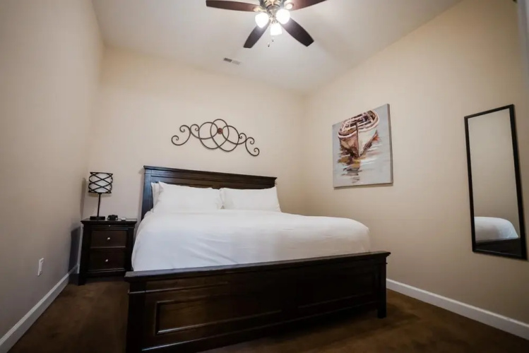2 Bedroom Lake View Villa - Unit 301