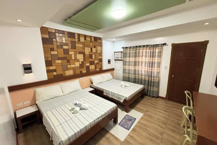 Deluxe Quadruple room