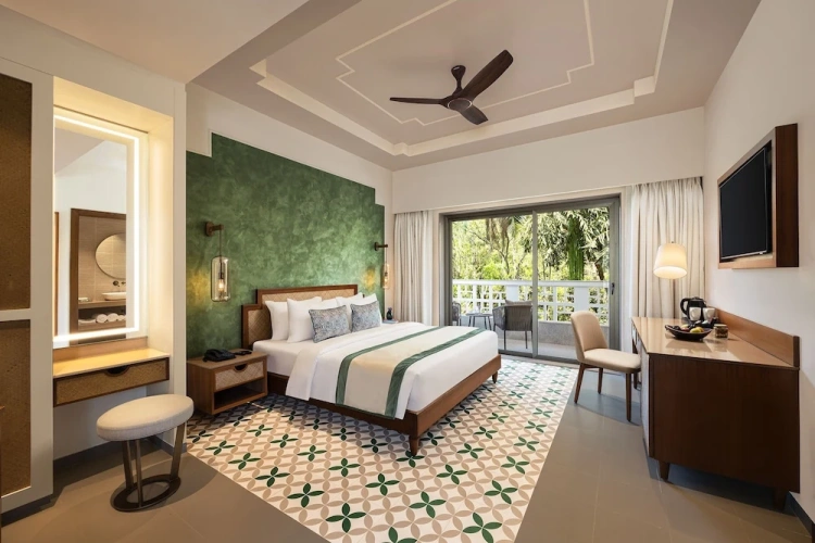 Deluxe room with balcony