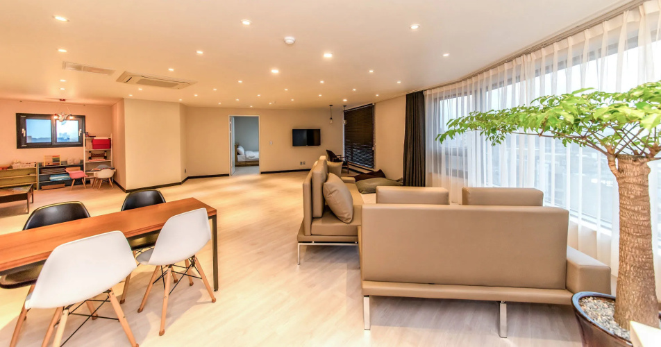 Nine Boutique Hotel