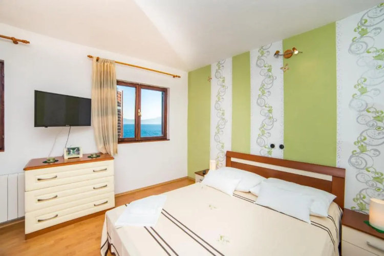 Apartment Mande