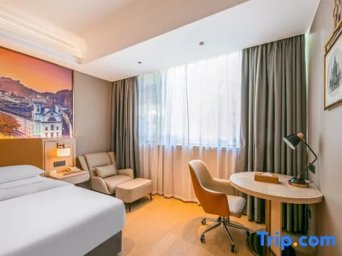 Deluxe Double Family room