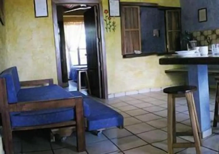 Bungalow with balcony