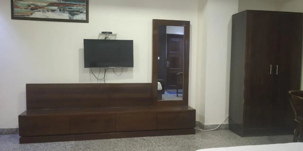 Standard Family room
