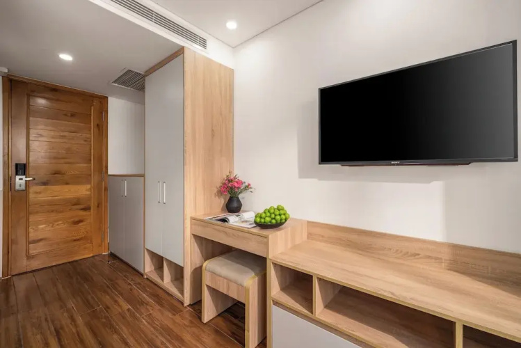 Happy House Hotel & Apartment