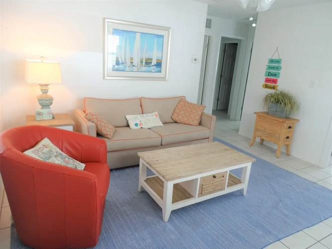 Aloha Kai - Unit 16 2 Bedrooms 1 Bathroom Apts