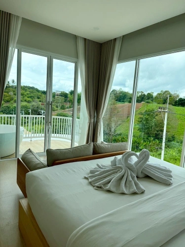 3 Bedrooms Deluxe Villa with park view