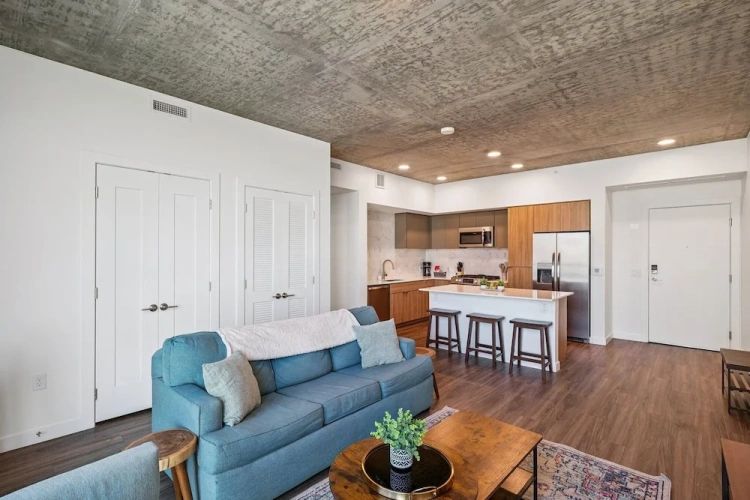 1 Bedroom Apartment