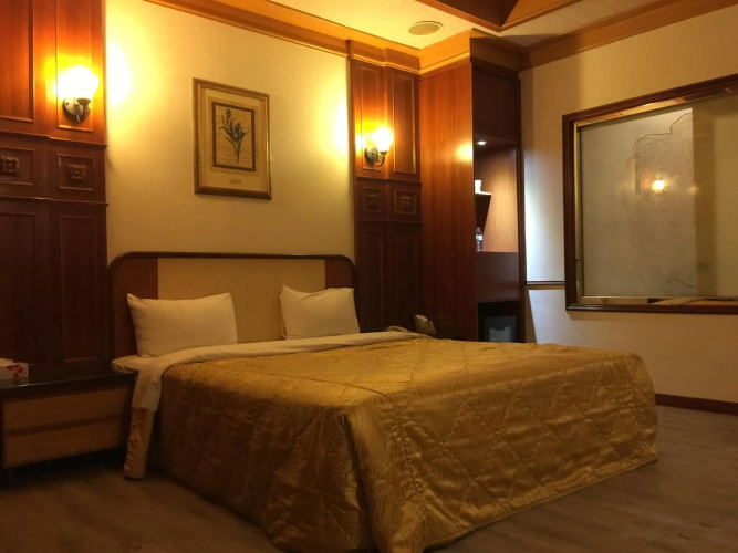 Changsing Business Motel
