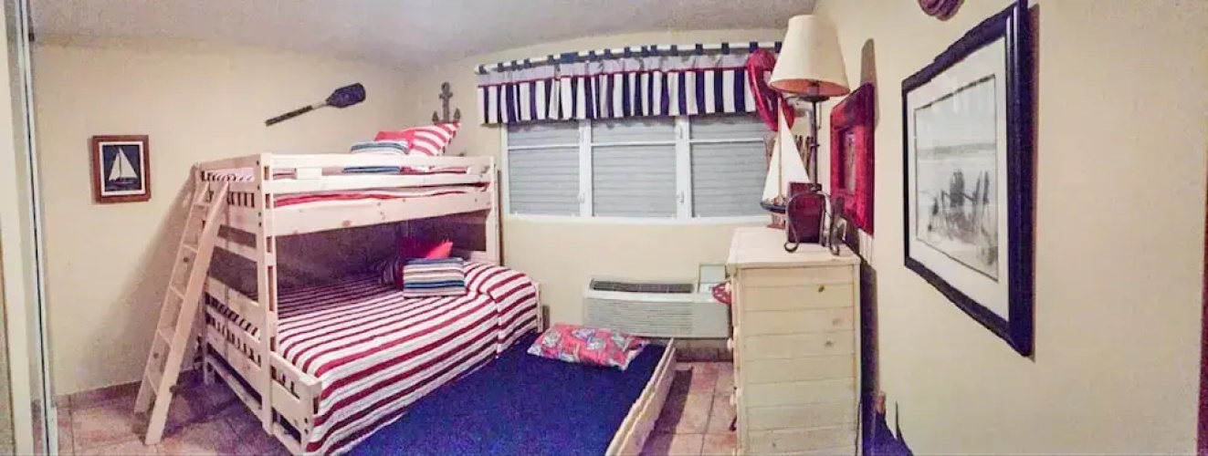 A Dream Condo With Private Pool At 7 Seas Beach
