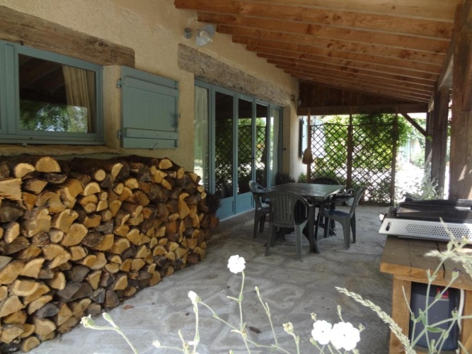 2 Bedrooms Cottage