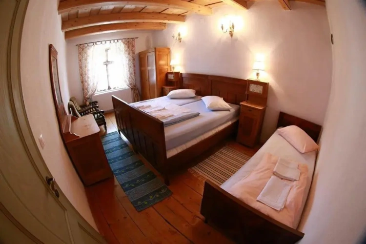 2 Bedrooms Suite