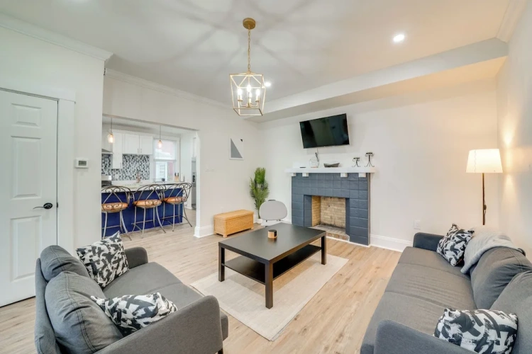 3 Bedrooms Cottage