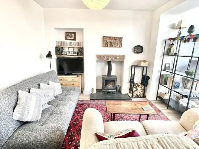 Tranquil Kendal Cottage Retreat