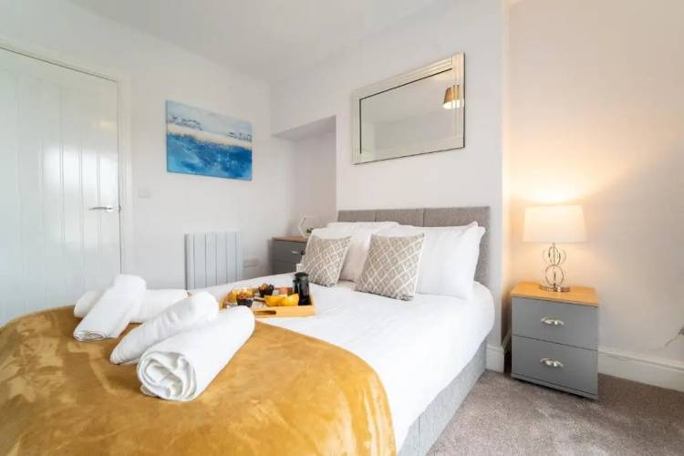 River View Home - 2 bed