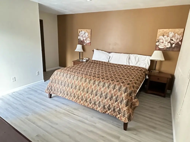 La Villa Motel