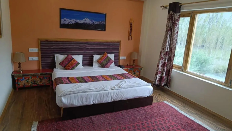Ratna Hotel Ladakh