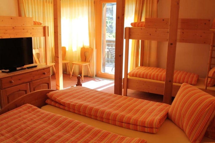 Bed in Dorm with balcony and with view