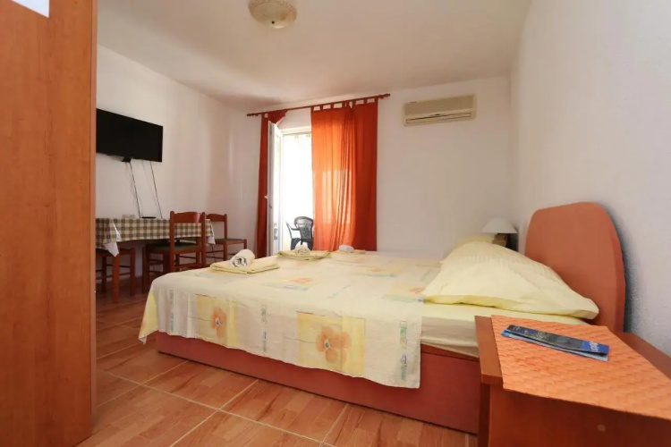 Apartments Antoneta