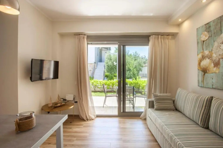 Kassiopea home by the sea 1