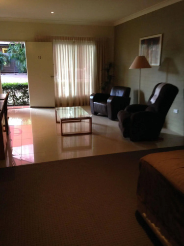 Francis Phillip Motor Inn