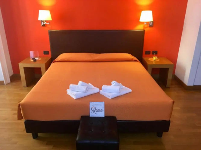 Sky Blue Palace Rome Hotel