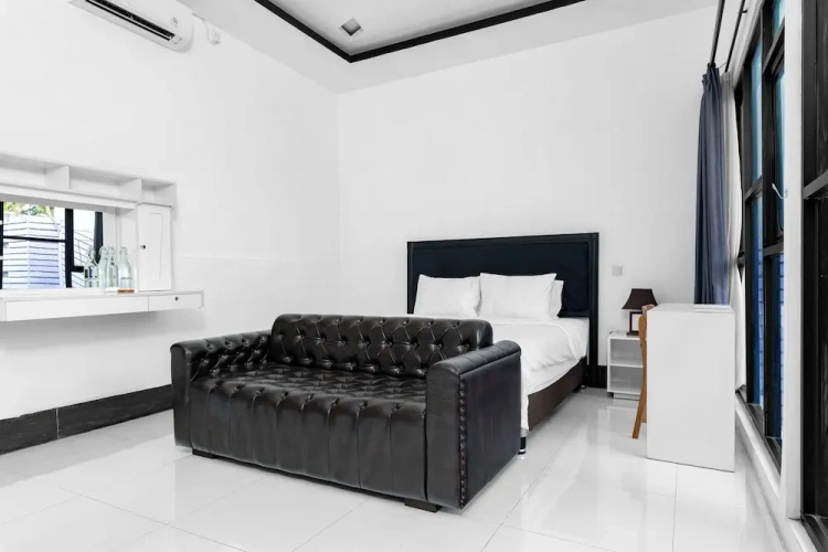 Deluxe Double room with pool view