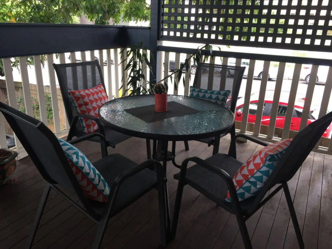 Bowen Terrace Accommodation