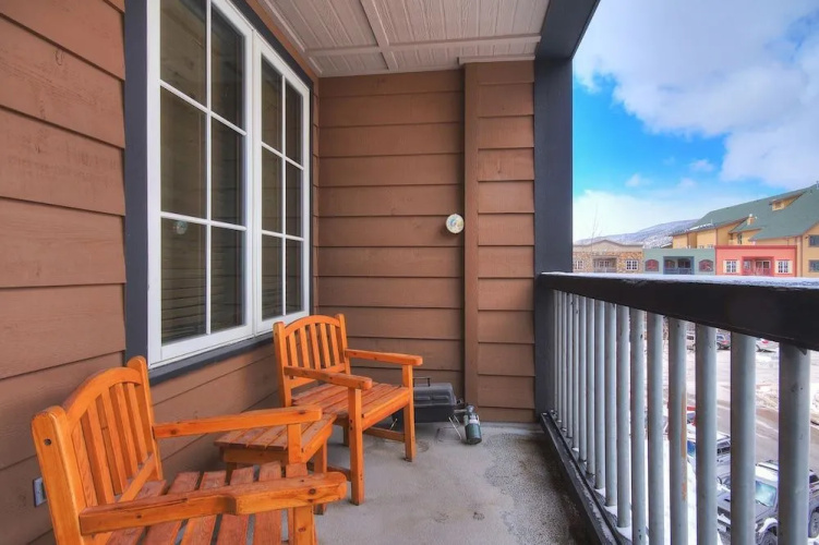 8493 Dakota Lodge