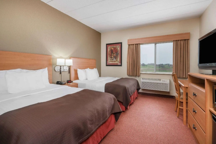 Deluxe Quadruple room