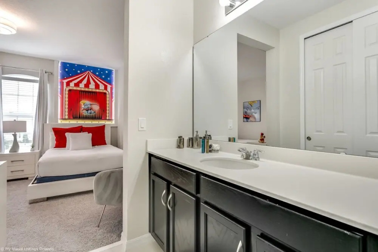 1644 Nassau Point Trail