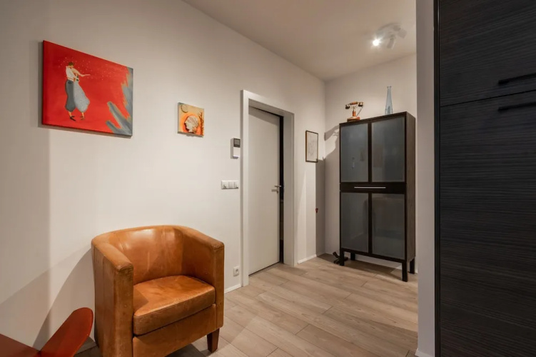 Apartment FR8
