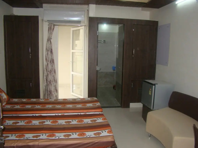 Lokhit Residency