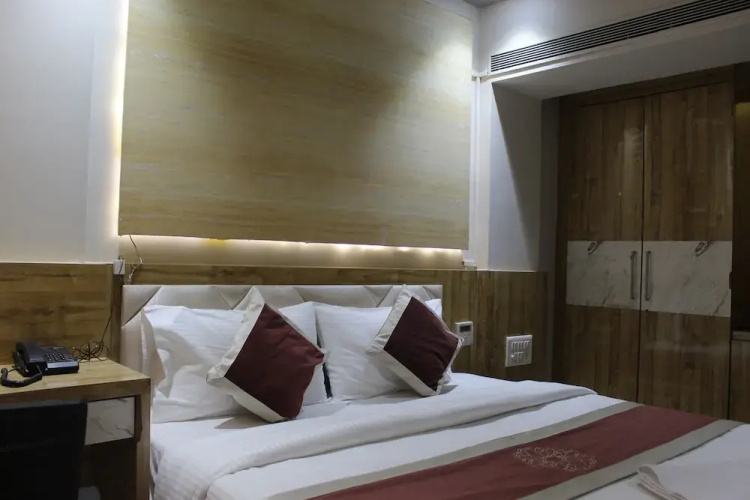Hotel Milona