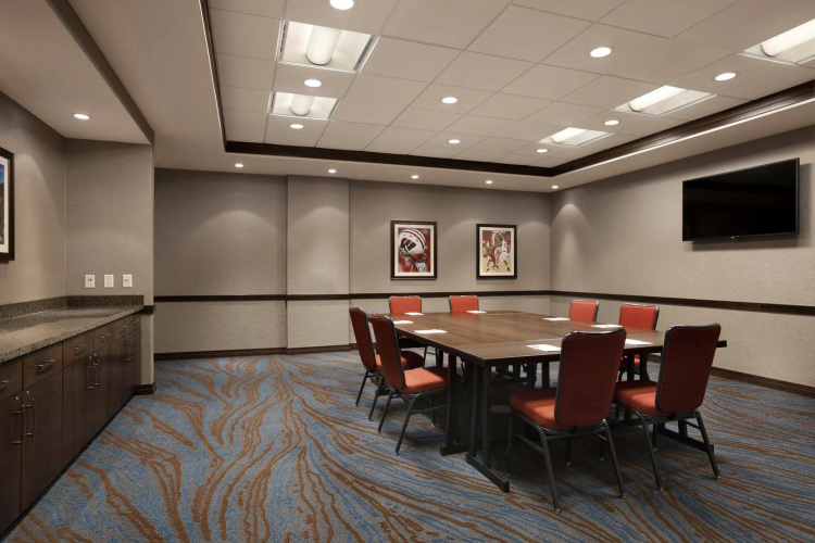 Hampton Inn & Suites Madison / Downtown photo 22