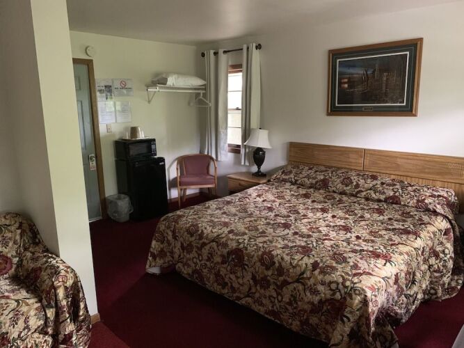 Lakeside MotelOver view