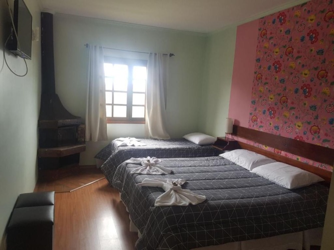 1 Bedroom Double Suite