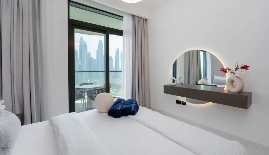 Modern 2BR Emaar Beachfront w Pvt Beach Access