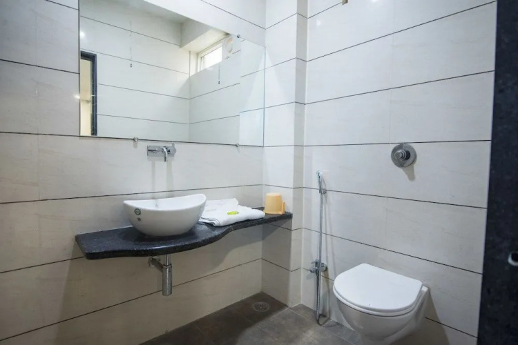 Hotel Sudharsan Residency