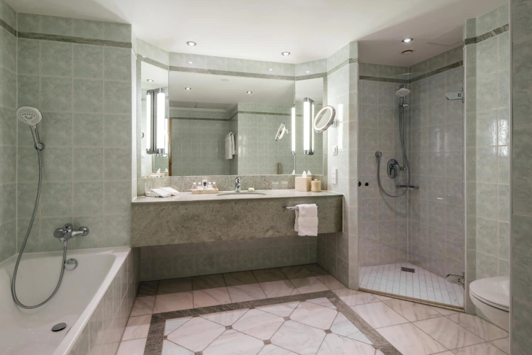 JW Marriott Bucharest Grand Hotel photo 11