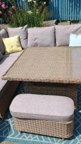 New SLEEP 4 COSY HOME