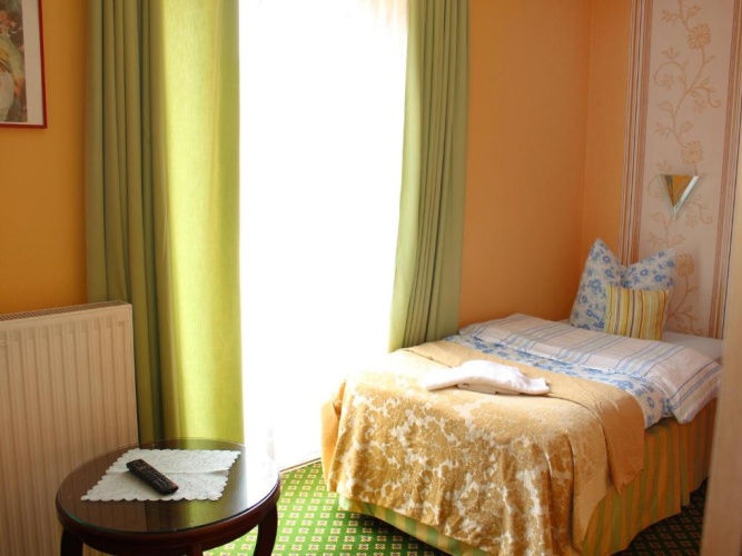 Standard Double room with balcony and with view