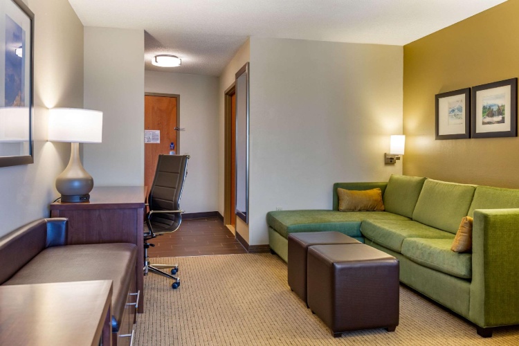 1 Bedroom Suite